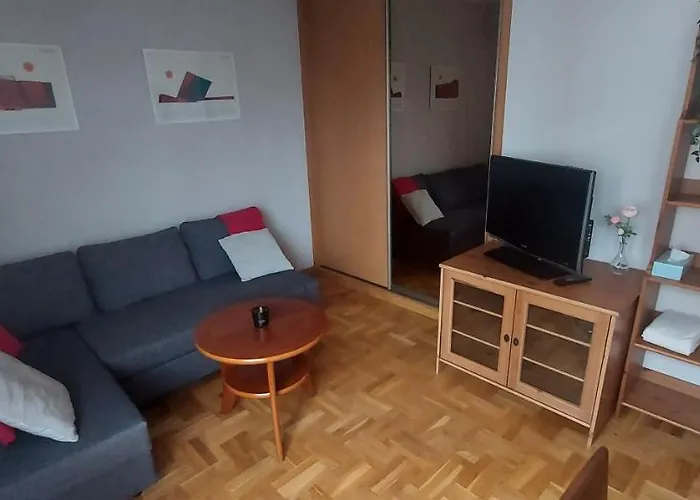 K2013 Astra Grand-tourist Apartamento