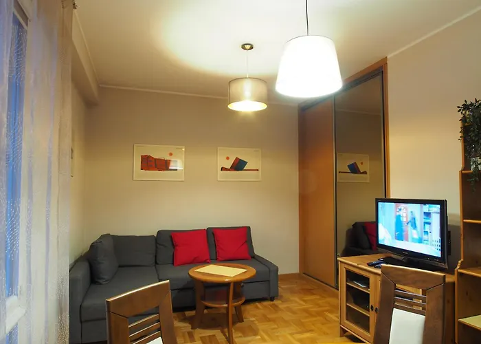 K2013 Astra Grand-tourist Apartamento *