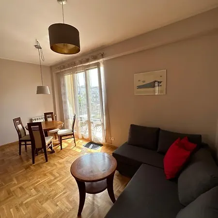 K2013 Astra Grand-tourist